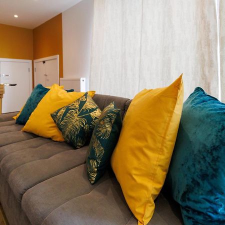 Diamond Penthouse: City Centre Oasis with Stunning Views Cambridge  Exterior photo
