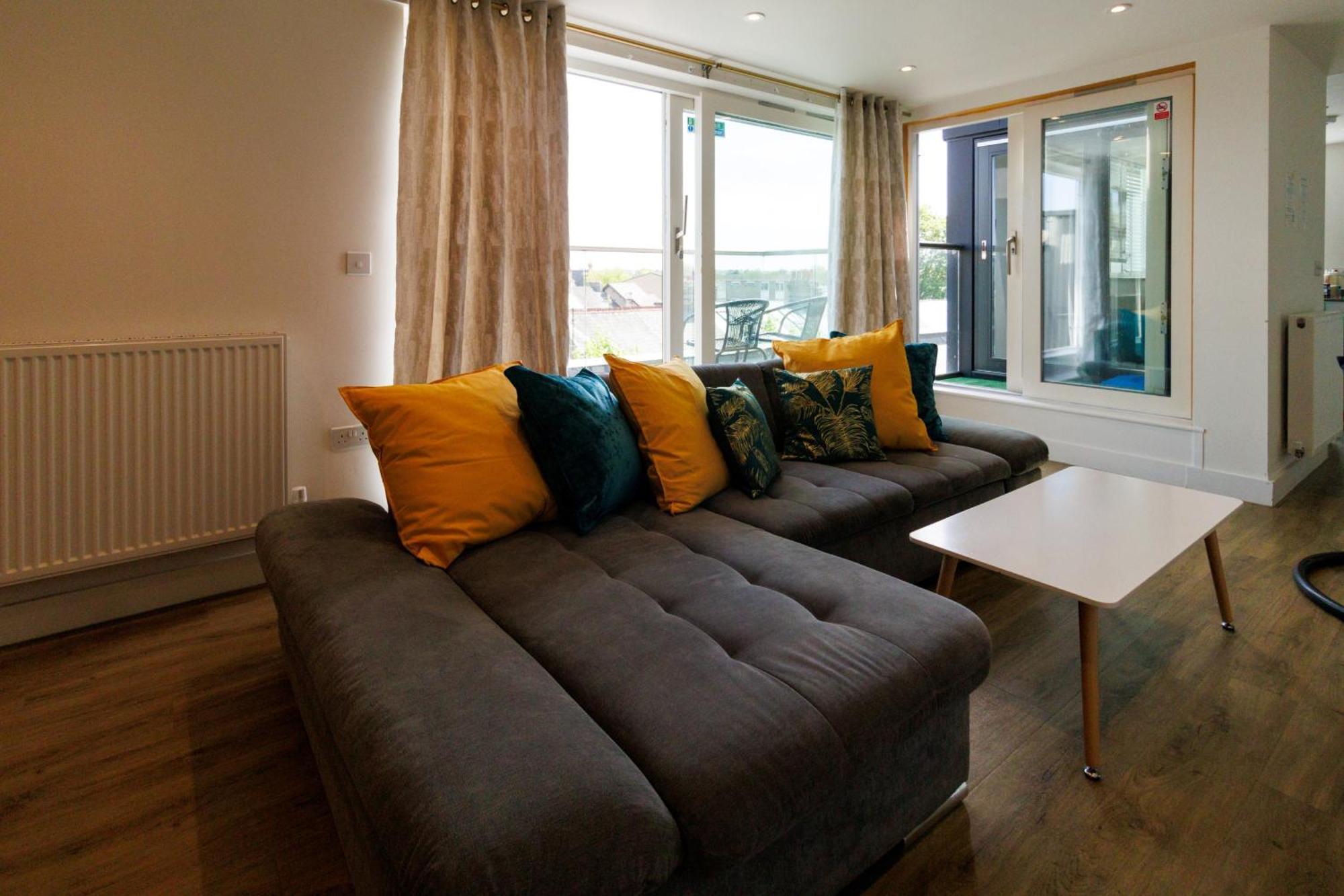 Diamond Penthouse: City Centre Oasis with Stunning Views Cambridge  Exterior photo